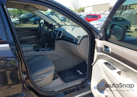 2011 Jeep Grand Cherokee Laredo from USA, damaged, VIN 1J4RR4GGXBC546727